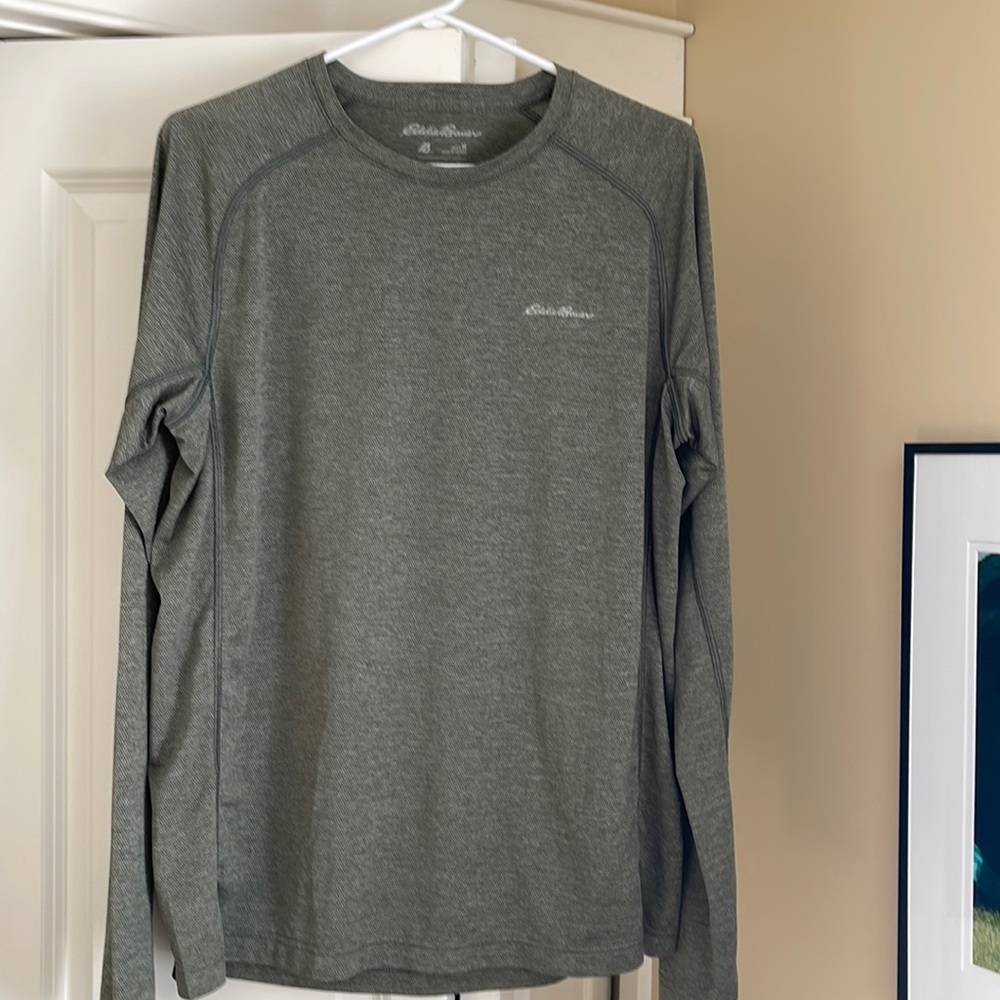 New Mens Eddie Bauer Long Sleeve Tech Tee Size M